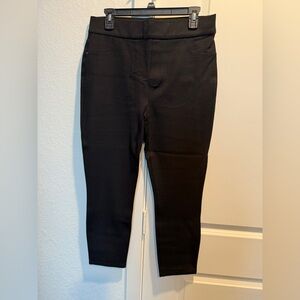 SPANX Black Skinny Pants with back functional pockets